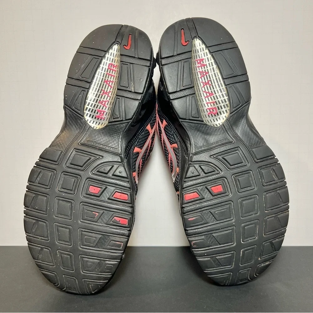 Womens NIKE Air Max Torch 4 Black Running Shoes / Size 8.5
